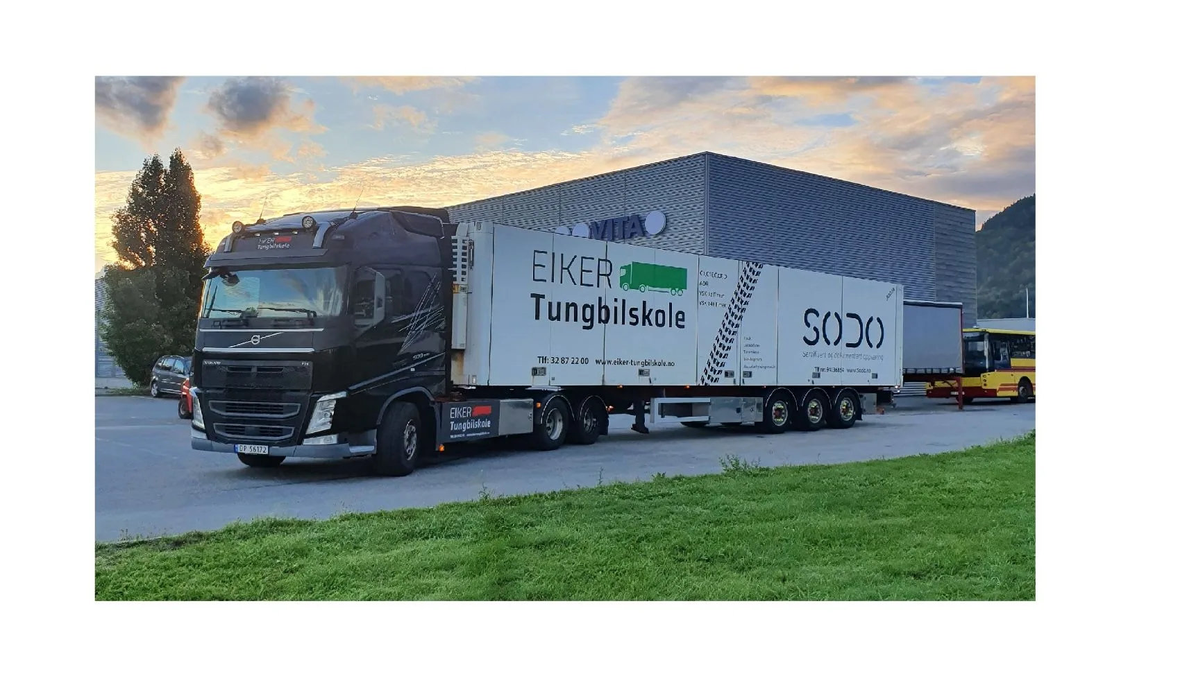 EIKER TUNGBILSKOLE – bilde 1