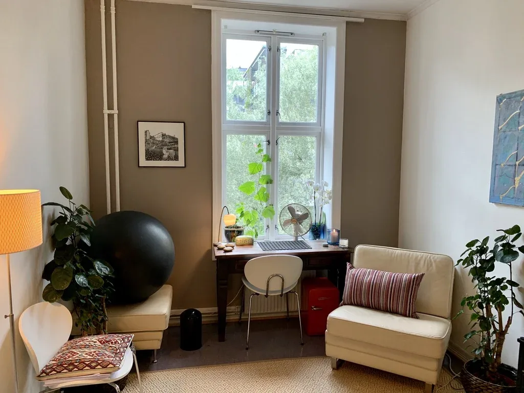 Kim Laurel Hough Gestaltterapeut MNGF – bilde 1