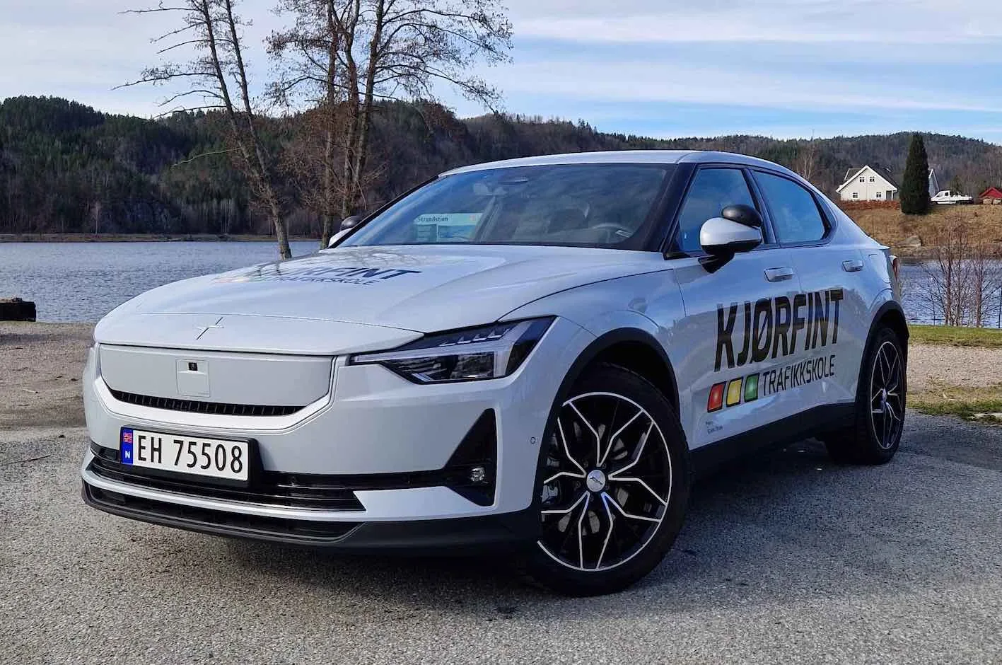 KJØRFINT TRAFIKKSKOLE – bilde 1