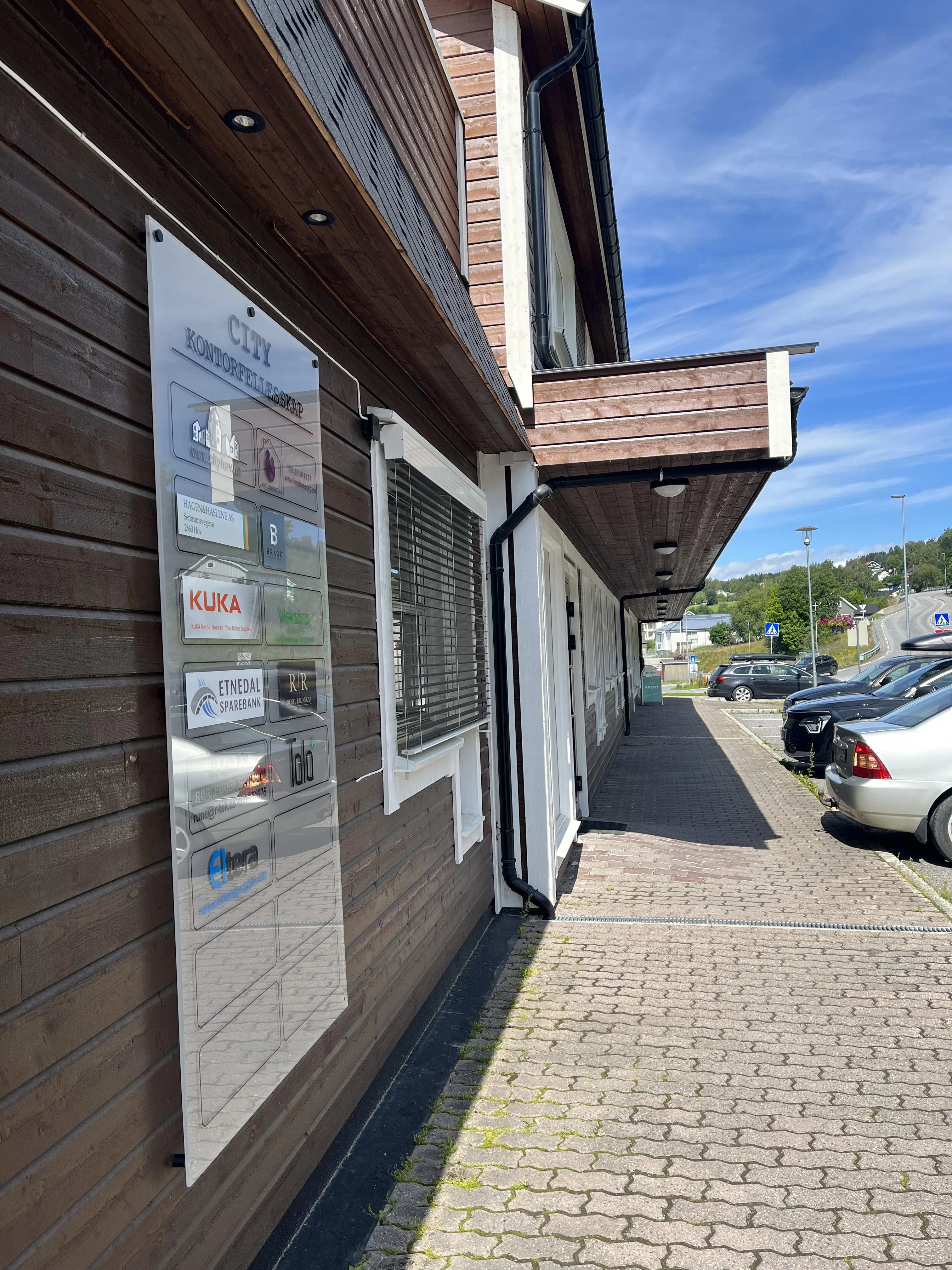 Land Osteopati (Hov, Gjøvik) – Kjersti Eidstuen – bilde 1