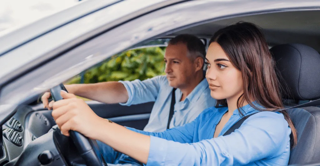 LET\'S DRIVE TRAFIKKSKOLE – bilde 1