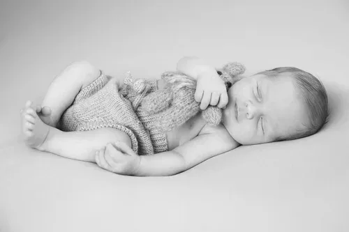 MARIAN JADE LARSEN – bilde 3