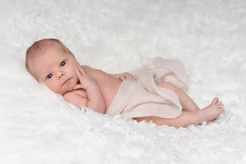 MARIAN JADE LARSEN – bilde 4