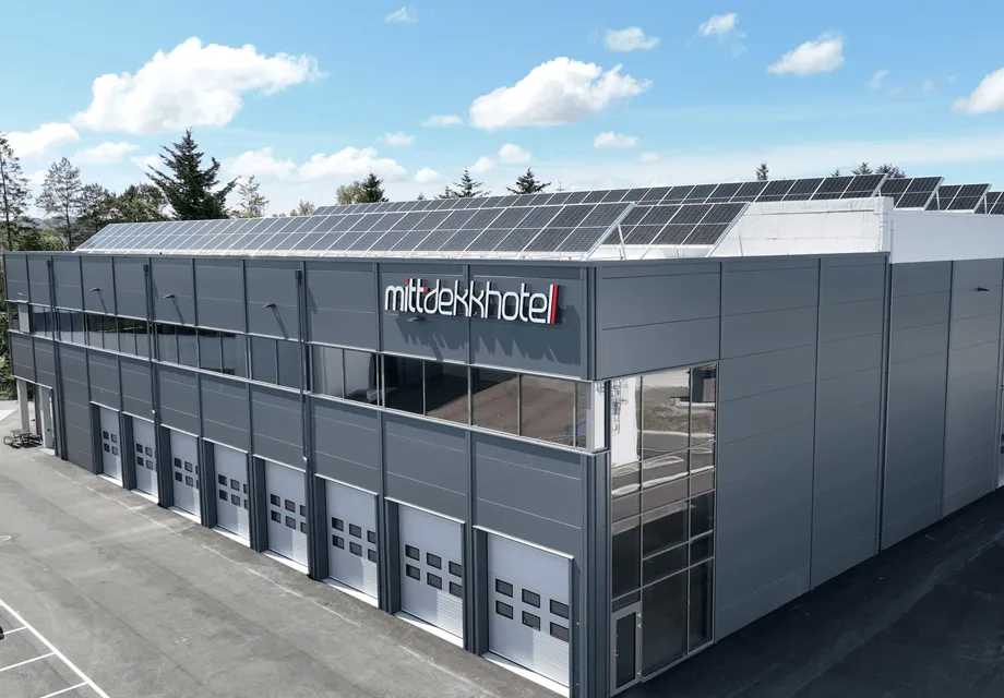 MITT DEKKHOTELL DROTNINGSVIK – bilde 1