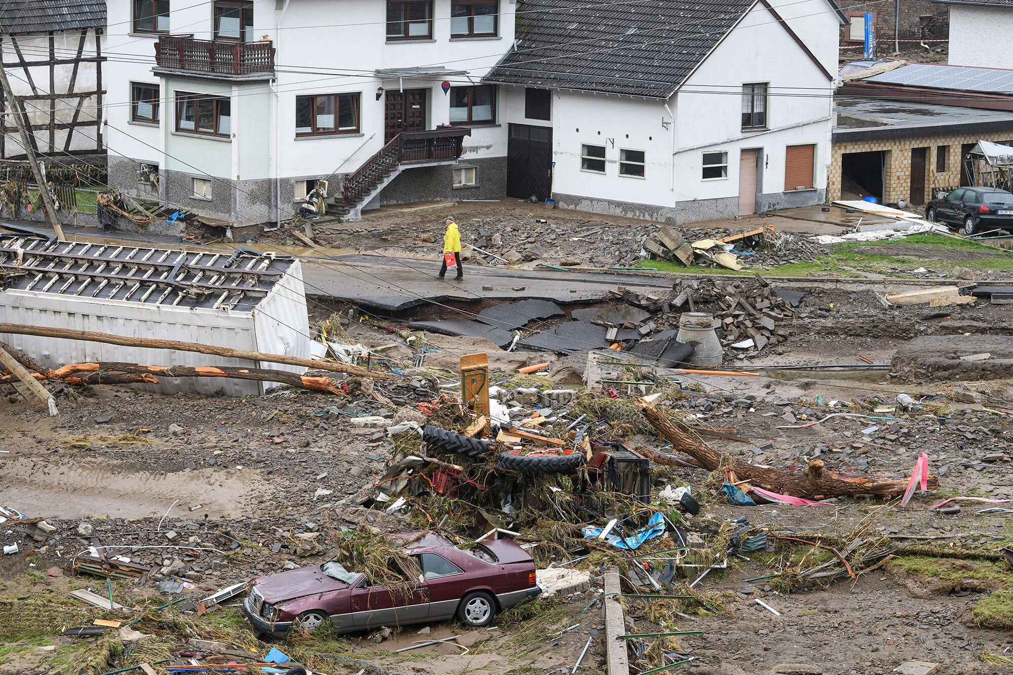 NAINA HELÉN JÅMA – bilde 1