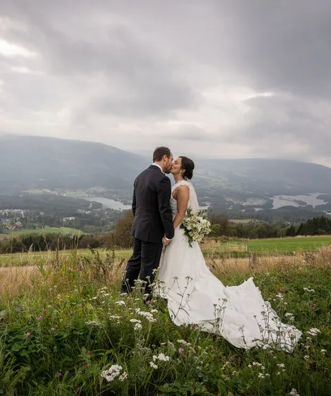 PHOTOSTUDIO TOMASZEWICZ-UNIVERSAL EXPORTS – bilde 2