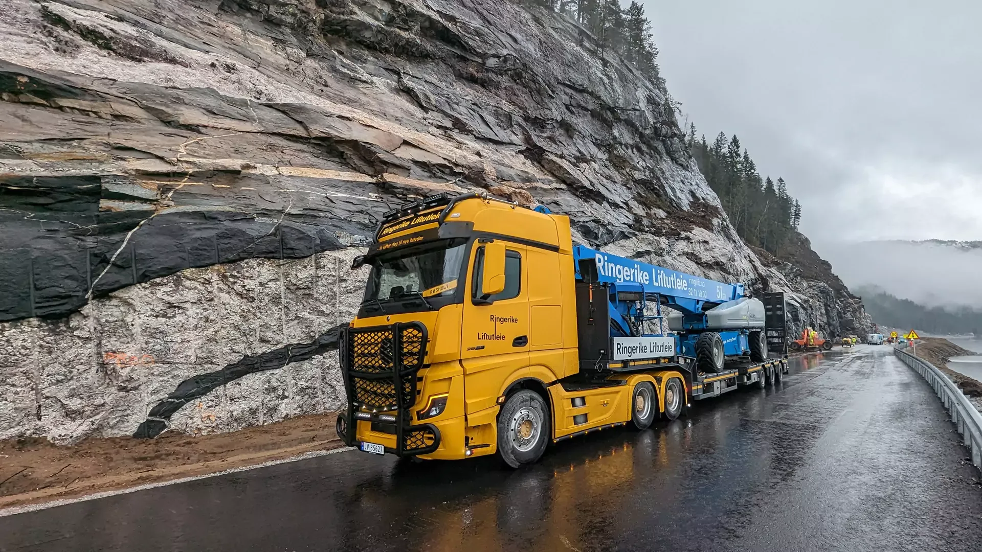 RINGERIKE LIFTUTLEIE AS – bilde 1